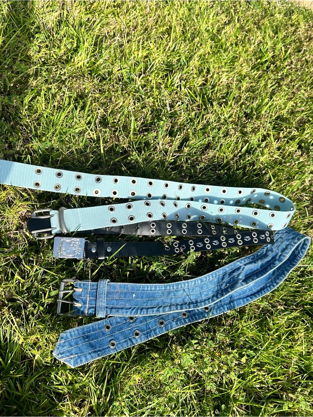 ✨Y2k Set of grommet belts